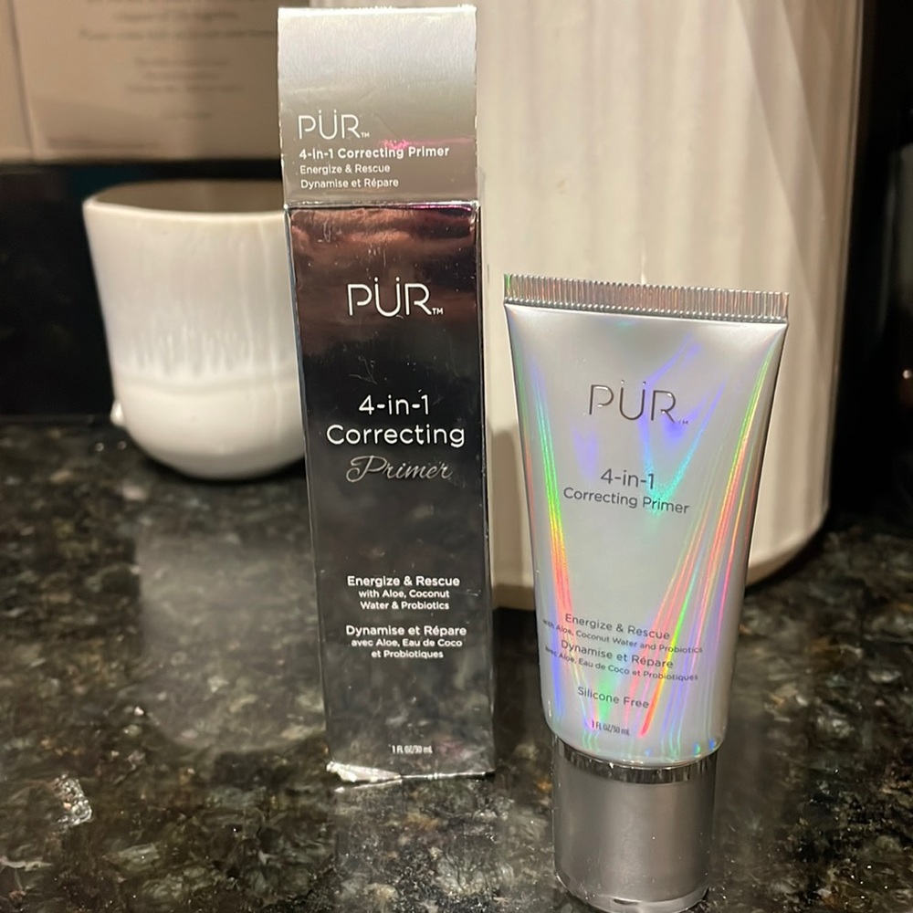 PUR 4-in-1 Correcting Primer NIB